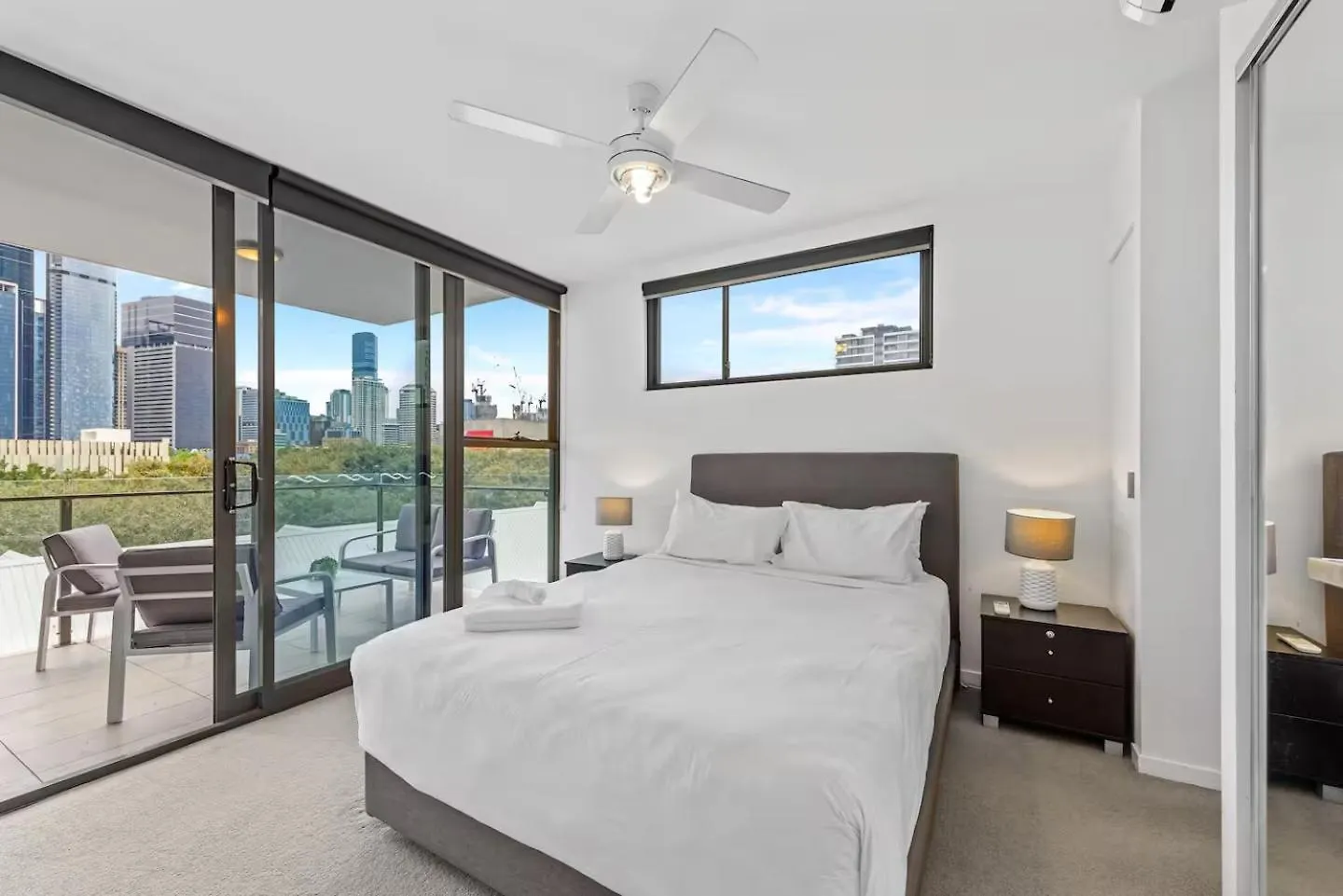 Million Dollar Views And Best Location! Walk To Cbd! Brisbane 0*,  Australia